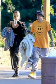 Hailey and Justin Bieber - Leaving a park in Beverly Hills