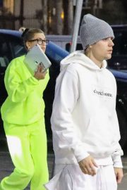 Hailey Baldwin and Justin Bieber at a hockey game practice in Los Angeles