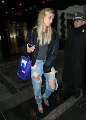 Hailey Baldwin in Ripped Jeans out in New York