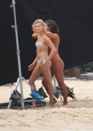 Hailey Baldwin In Swimsuit On The Set Of A Photoshoot At A Beach In Hawaii