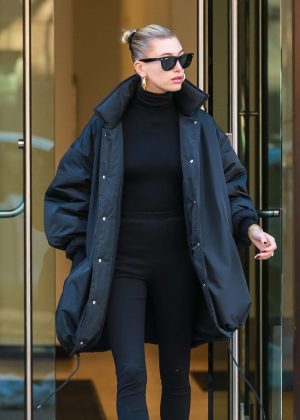 Hailey Baldwin in Tight Pants - Out in NYC