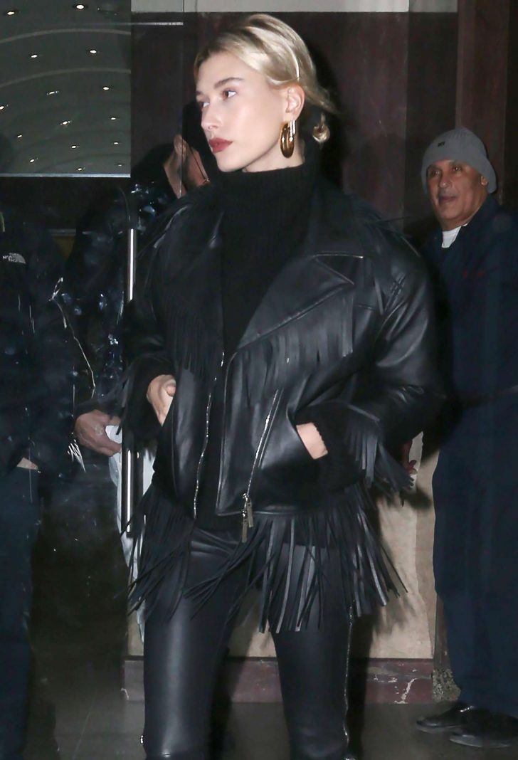 Hailey Baldwin - Out and about in New York City