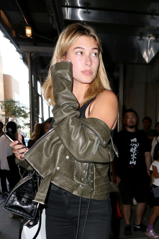 Hailey Baldwin out in New York