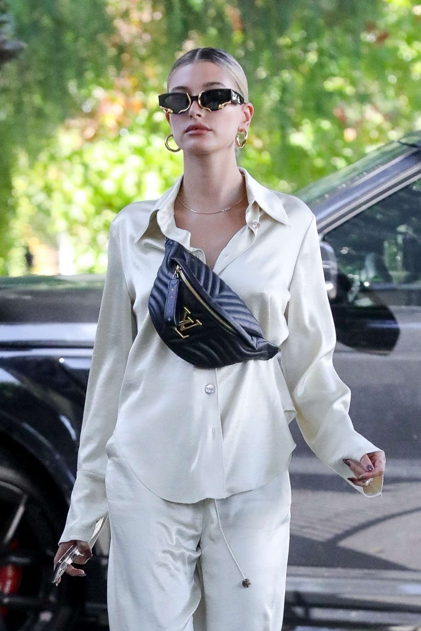 Hailey Bieber Out In Los Angeles 35 Gotceleb