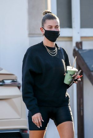 Hailey Bieber - Picks up a healthy drink in Beverly Hills
