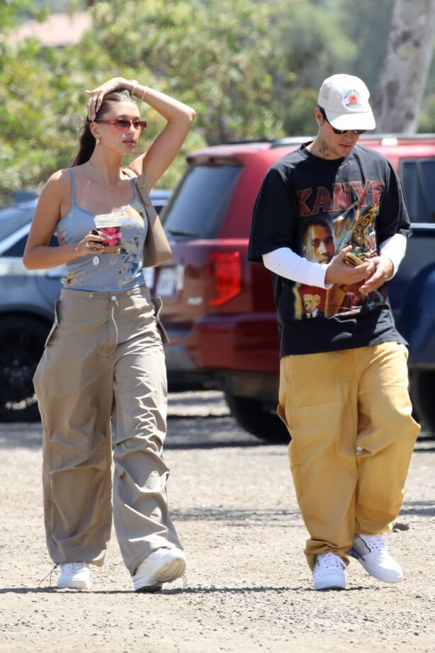 Hailey Bieber - With Justin arrive at their niece's birthday party in L.A