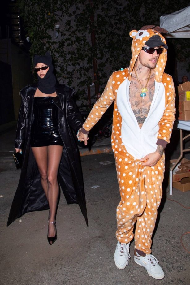 Hailey Bieber - With Justin in Halloween spirit at The Peppermint in West Hollywood