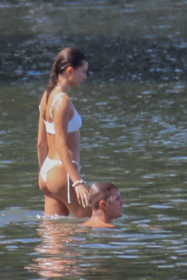 Hailey Bieber - With Justin seen at the beach in a Bronco