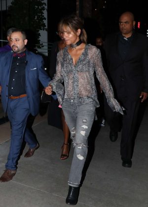 Halle Berry - Leaving Beauty and Essex in Hollywood