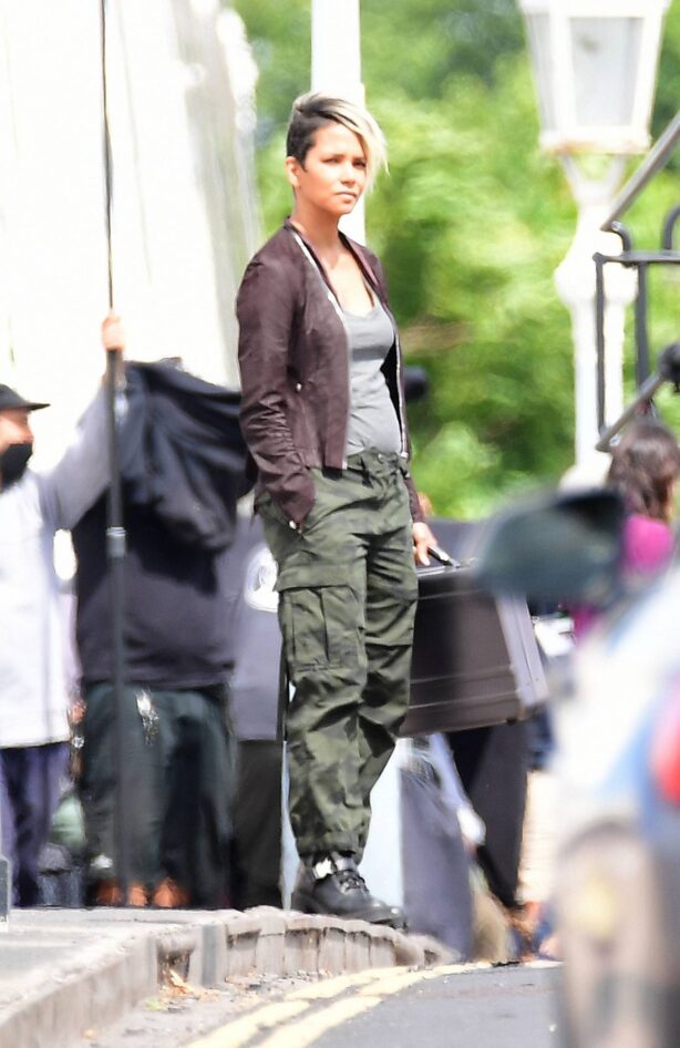 Halle Berry - On the set of 'Our Man from Jersey' on London's Albert Bridge