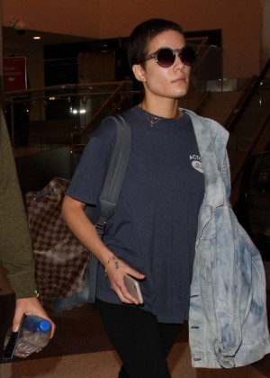 Halsey - Arriving at LAX Airport in LA