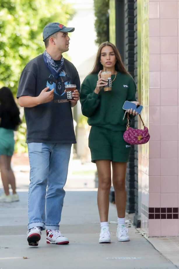 Hana Cross - With a new boyfriend at Alfred Coffee on Melrose Place in West Hollywood