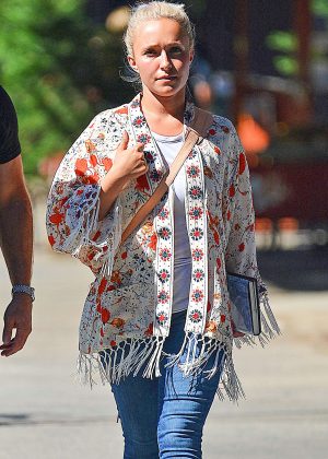 Hayden Panettiere in Jeans out in New York City
