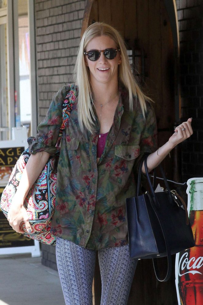 Heather Morris Arriving at Dancing with the Stars's Rehearsal in LA