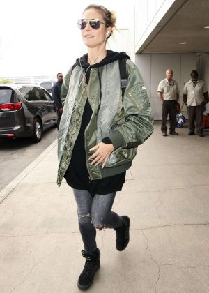 Heidi Klum - Arrives at LAX Airport in LA
