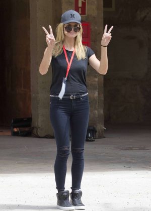 Heidi Klum in Tight Jeans in Palma de Mallorca