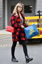 Heidi Klum - Out running errands in Los Angeles