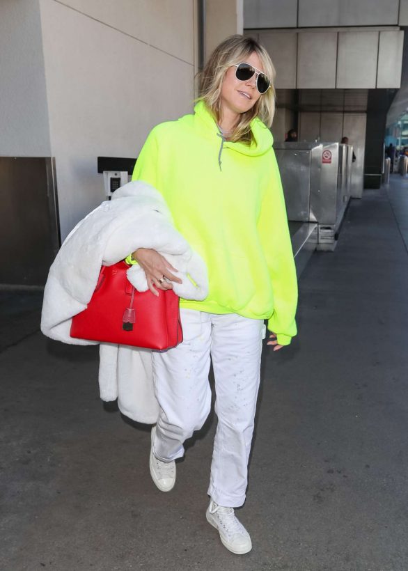 Heidi Klum - Seen at LAX airport in Los Angeles