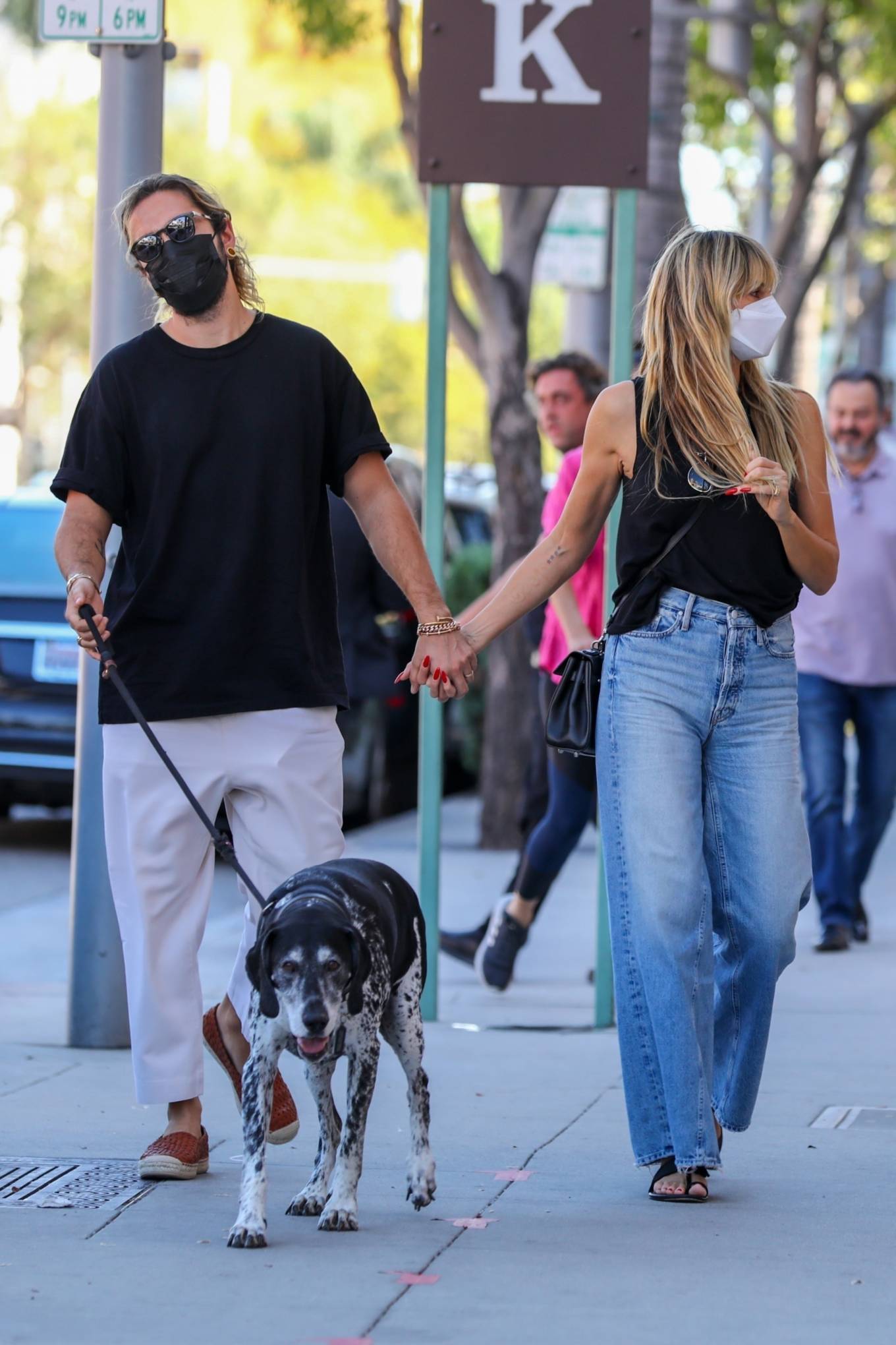 Heidi Klum 2021 : Heidi Klum – With Tom Kaulitz go shopping in Beverly Hills-02