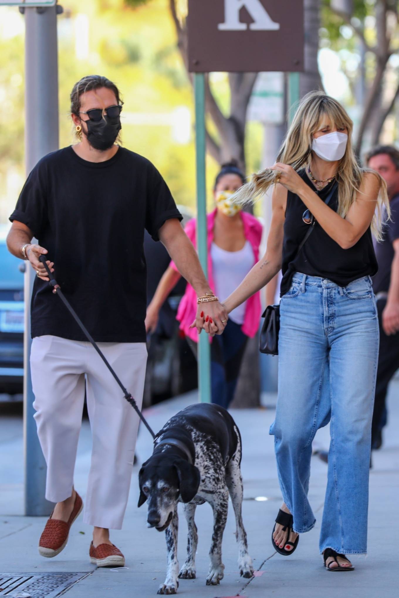 Heidi Klum 2021 : Heidi Klum – With Tom Kaulitz go shopping in Beverly Hills-03