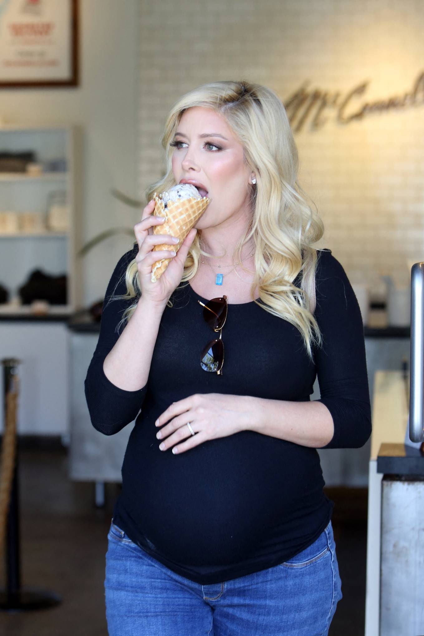 Heidi Montag 2022 : Heidi Montag – Seen at McConnells Ice Cream in the Pacific Palisades-18