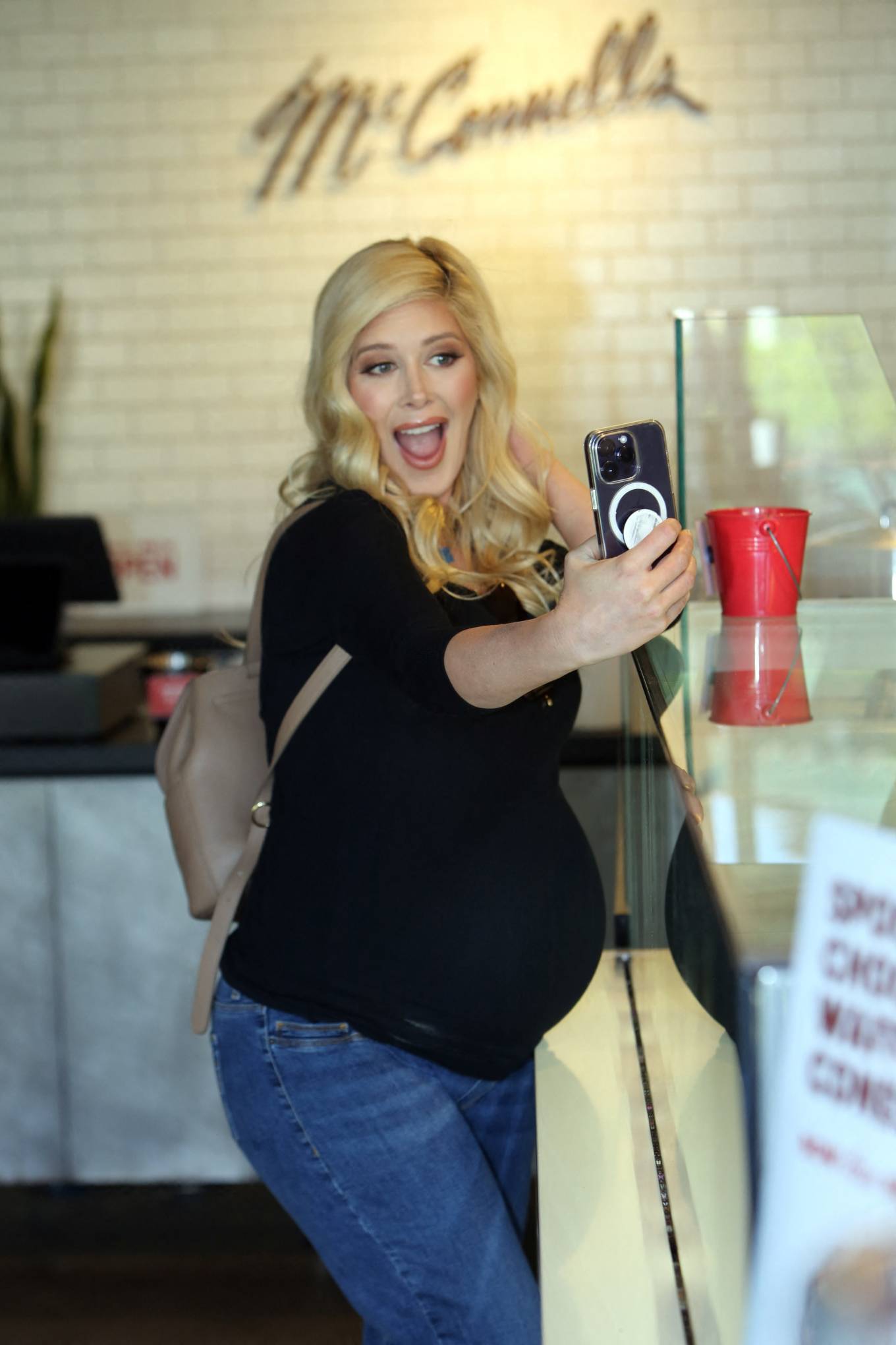 Heidi Montag 2022 : Heidi Montag – Seen at McConnells Ice Cream in the Pacific Palisades-23