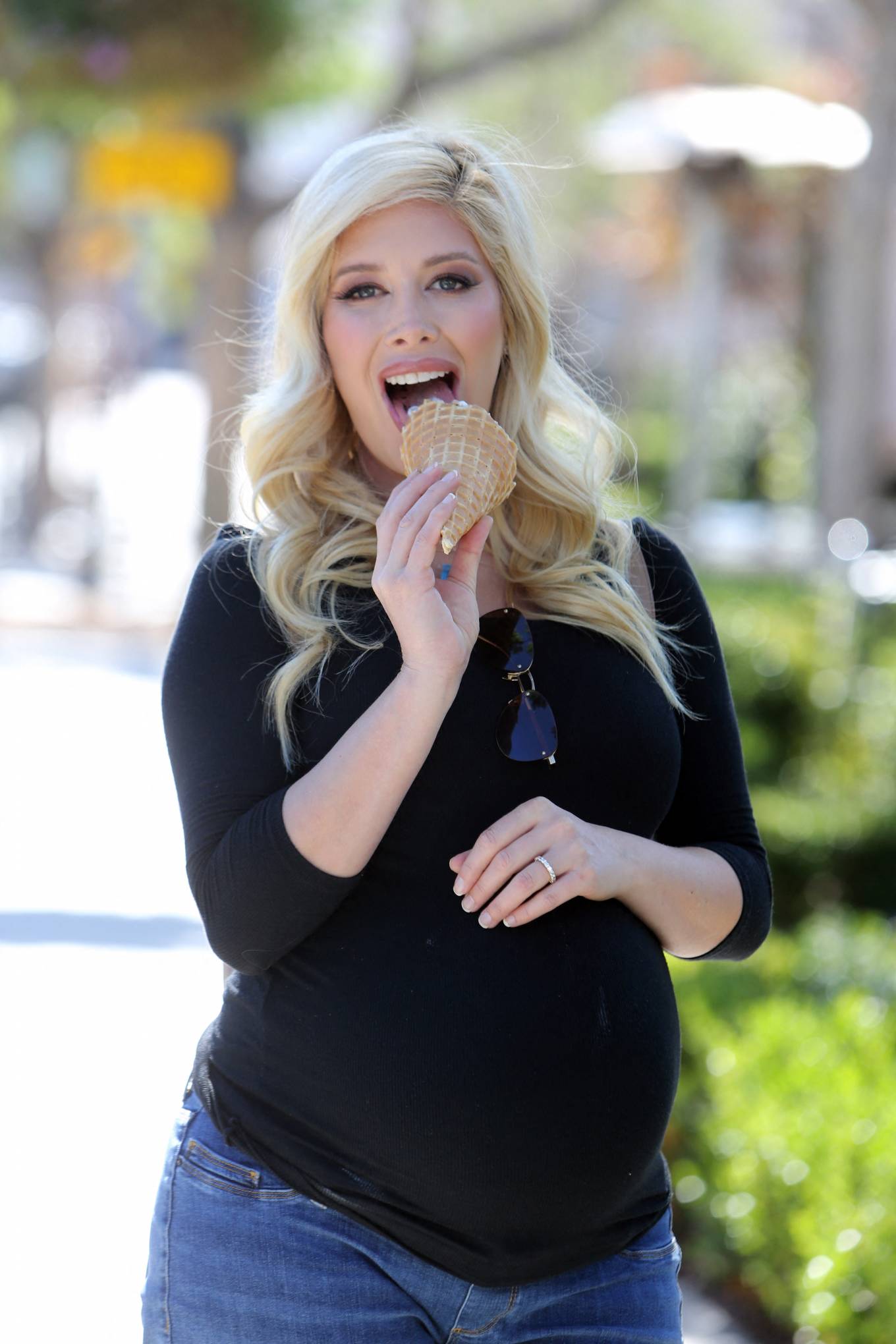 Heidi Montag 2022 : Heidi Montag – Seen at McConnells Ice Cream in the Pacific Palisades-26