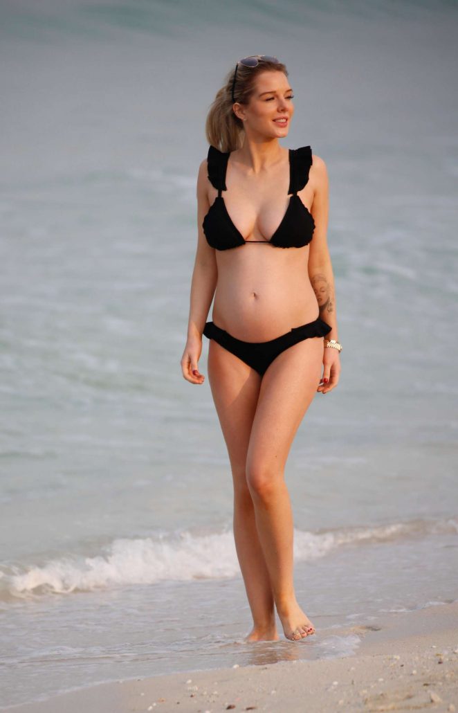 Helen Flanagan in Black Bikini on the beach in Dubai