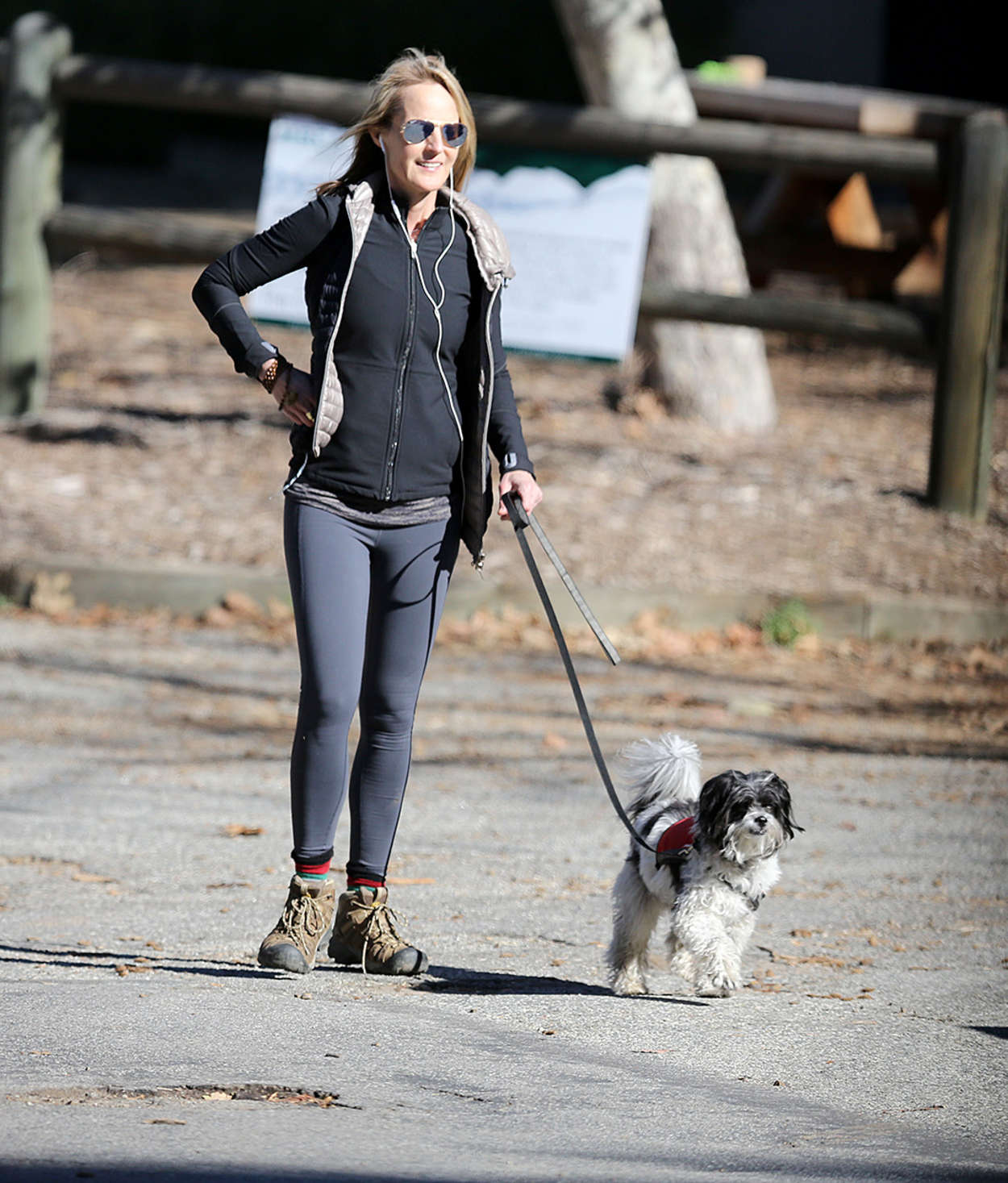 Helen Hunt - Walking her dog in Los Angeles. 