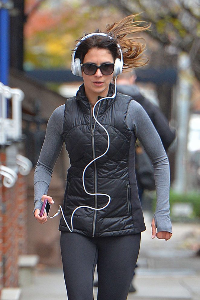 Hilaria Baldwin in Tights jogging in New York City