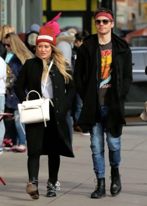 Hilary Duff and her boyfriend Matthew Koma Shopping in Soho