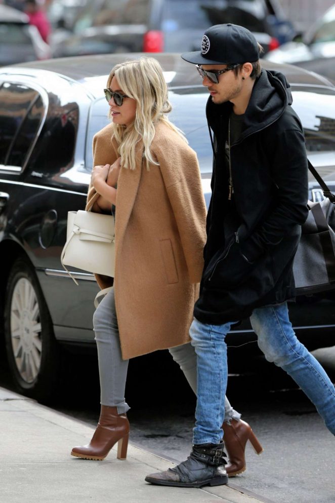 Hilary Duff and Matthew Koma Out in New York