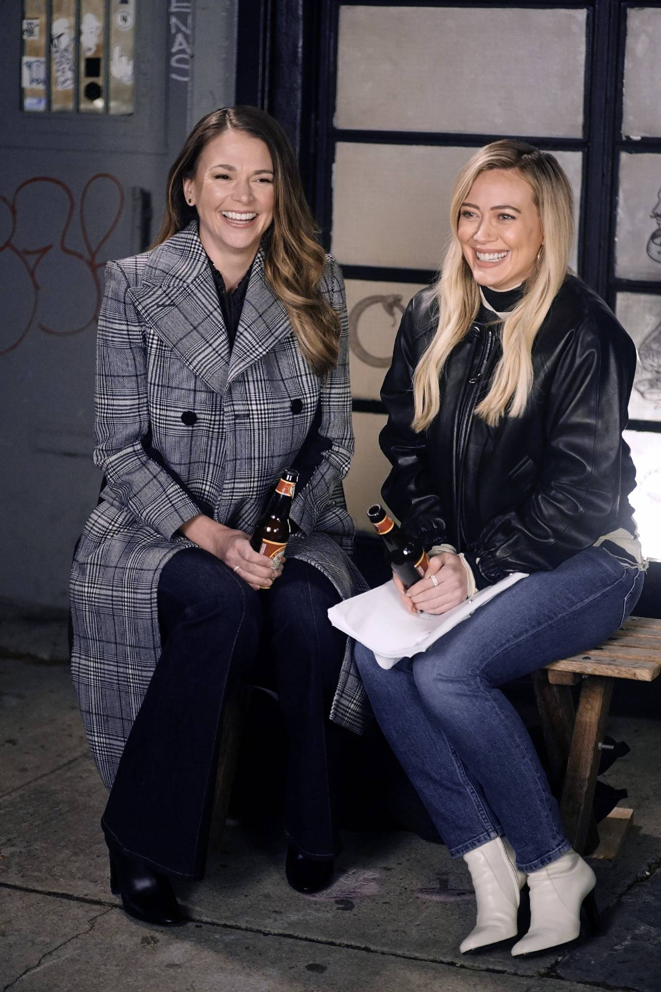 Hilary Duff 2020 : Hilary Duff and Sutton Foster – Filming Younger in NYC-21