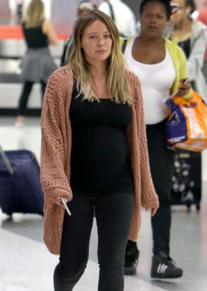Hilary Duff - Arrives at JFK Airport in New York City
