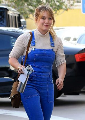 Hilary Duff at Lancer Dermatology Clinic in Beverly Hills