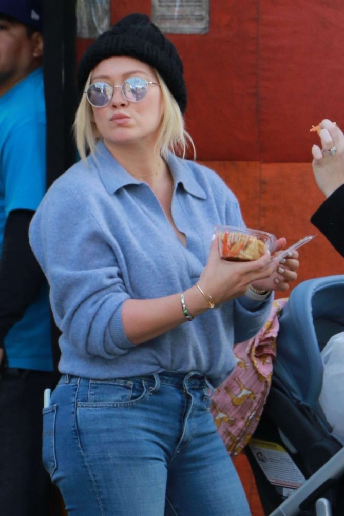 Hilary Duff at the Farmer's Market in LA