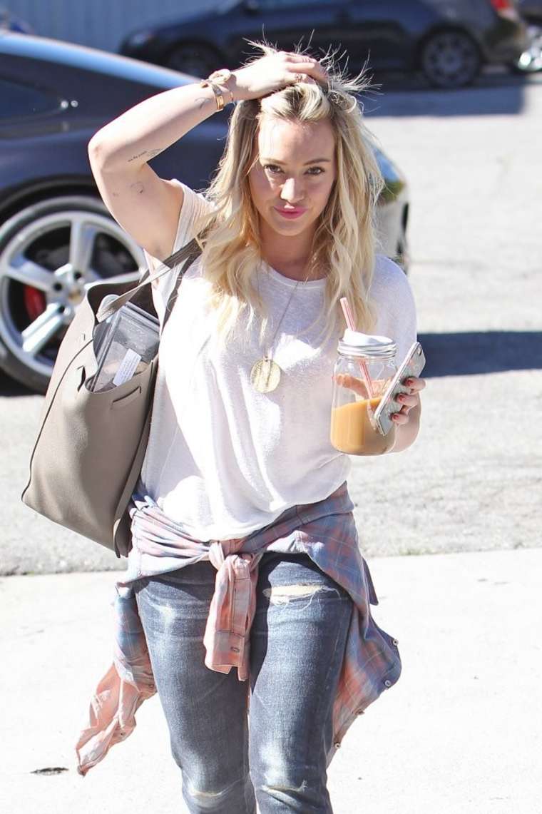 Hilary Duff in jeans - Going to a studio in LA