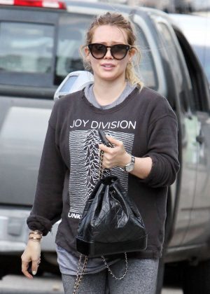 Hilary Duff - Heading to lunch in Los Angeles
