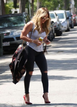Hilary Duff - Heading to recording studio in West Hollywood
