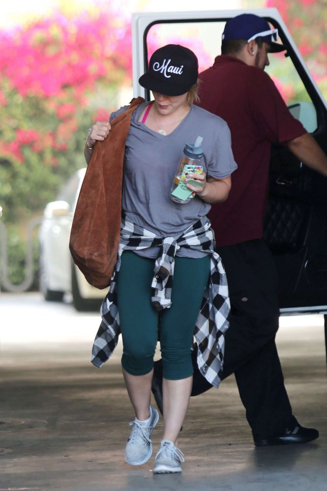 Hilary Duff - Heads to a Rock climbing fitness class in Los Angeles