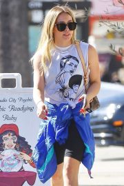 Hilary Duff - Heads to the gym in Studio City