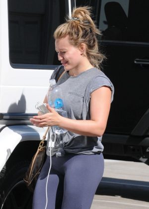 Hilary Duff in Leggings Leaving the gym in Los Angeles