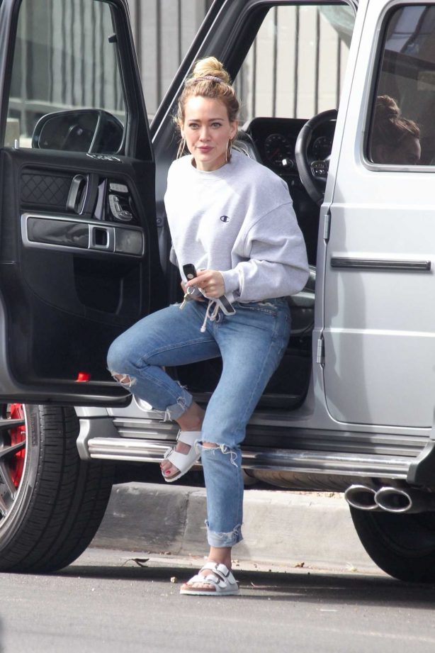 Hilary Duff in Ripped Jeans - Out in Studio City