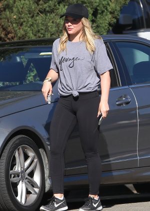 Hilary Duff in Tights on Her Way to The Gym -02 | GotCeleb