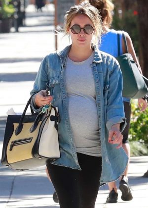 Hilary Duff - Leaving gym in Los Angeles