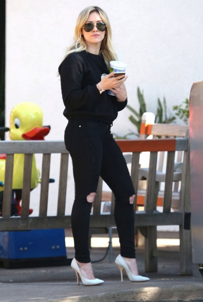 Hilary Duff in Ripped Jeans Leaving Shu Restaurant in LA