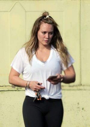 Hilary Duff - Leaving the gym in LA