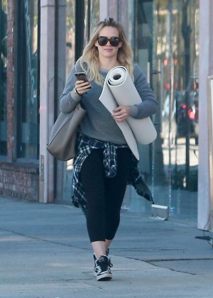 Hilary Duff in Tights Leaving Yoga Studio in LA