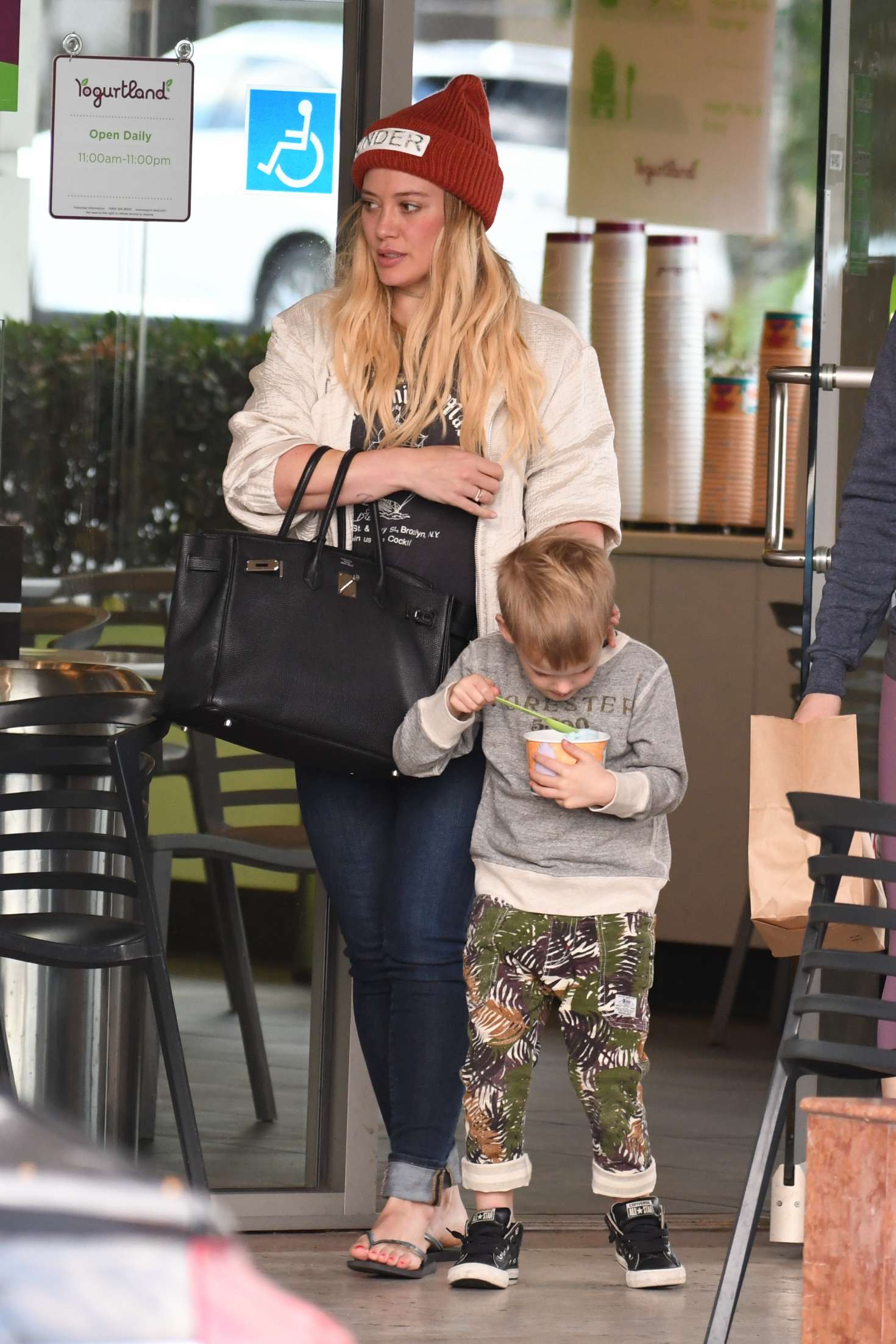 Hilary Duff lunch with her son in Studio City