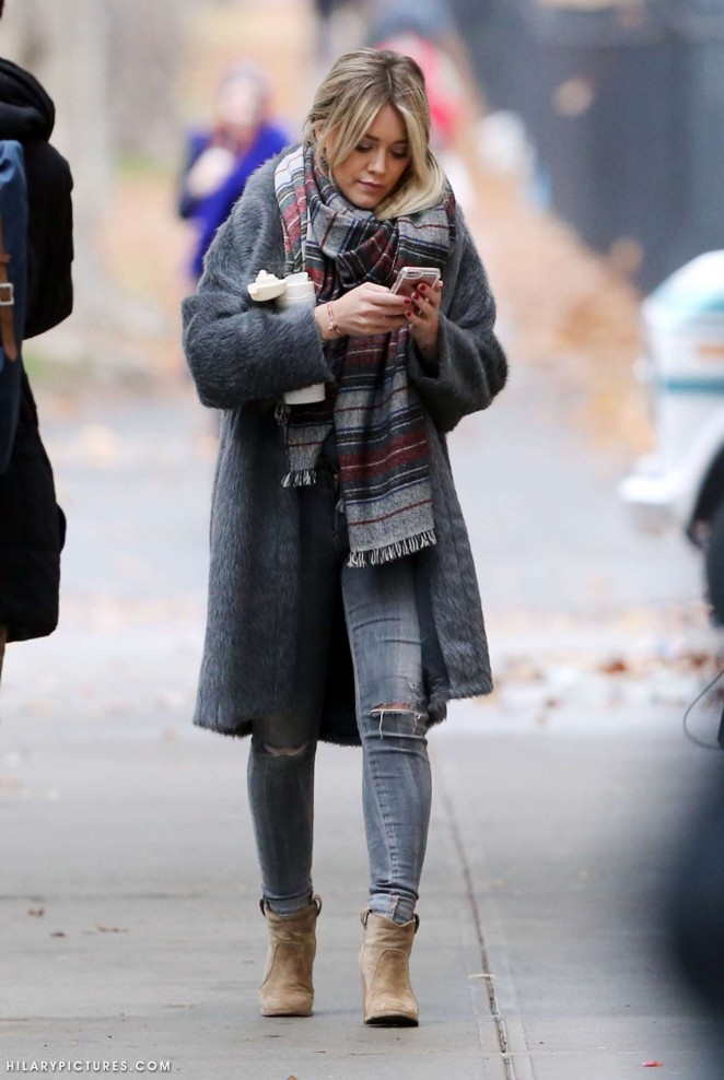 Hilary Duff in Jeans on the set of 'Younger' in NY
